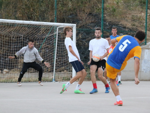 FOTO: U Rumbocima održan malonogometni turnir