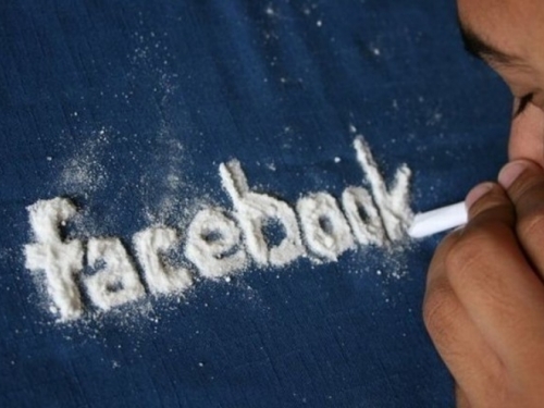 Deset znakova da ste ovisni o Facebooku