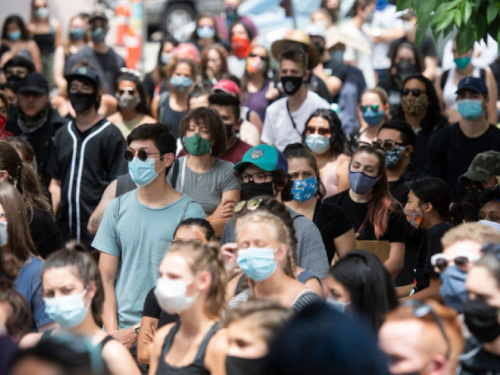 Njemačka troši milijune eura na spaljivanje milijardi neiskorištenih maski iz pandemije