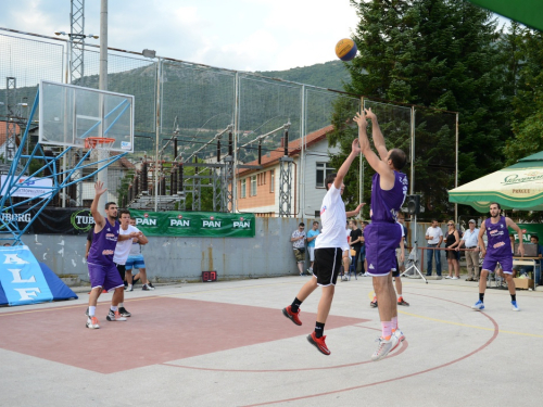 FOTO: Druga večer Streetball turnira Rama 2017.