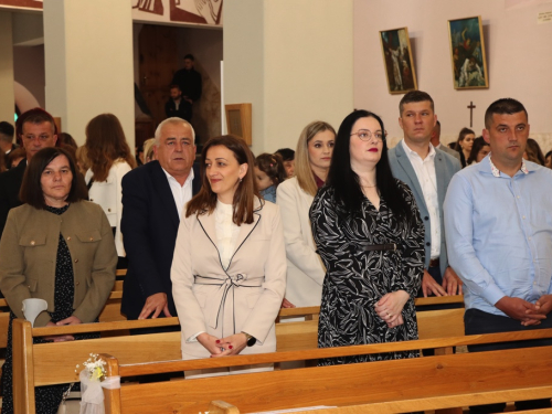 FOTO: Prva sveta Pričest u župi Rama-Šćit