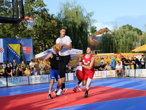 FOTO: Druga večer Streetball turnira u Prozoru