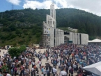 Sv. Ivo u Podmilačju okupio desetke tisuća hodočasnika