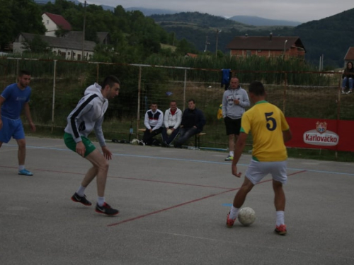 FOTO: Ekipa ''Uzdol'' pobjednik malonogometnog turnira na Orašcu