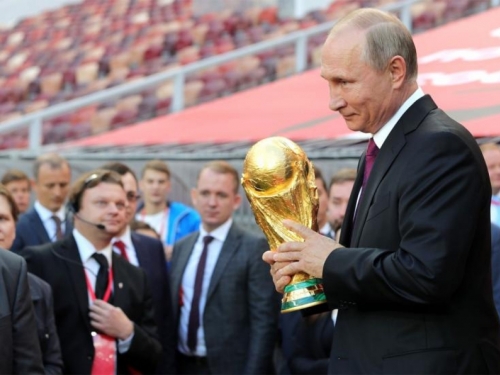 Putin Svjetskim prvenstvom želi Rusiju predstaviti kao modernu kozmopolitsku zemlju