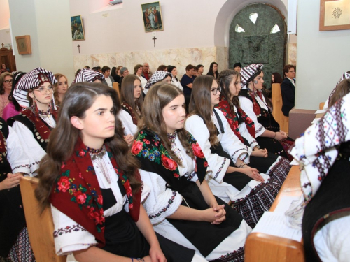 FOTO: Krizma u župi Rama-Šćit