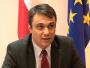 Ahmetović o "službenom automobilu": Tko će zaštititi moje dijete kojem se prijeti smrću?