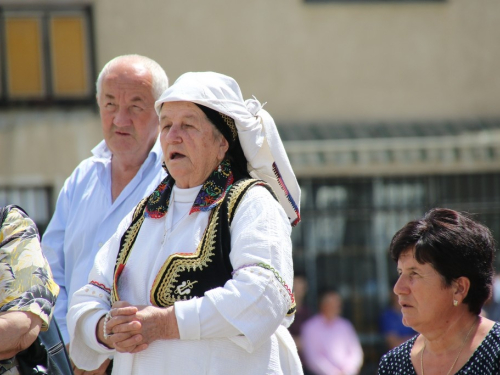 FOTO: Vanjska proslava patrona župe Prozor