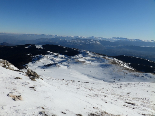 FOTO: Zimski uspon na planinu Radušu