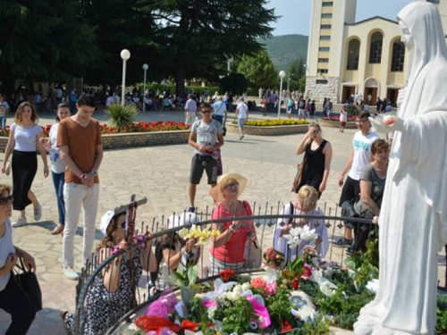 Vatikan objasnio zašto je Papa imenovao posebnog izaslanika za Međugorje