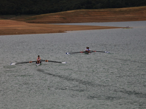 FOTO: Na Ramskom jezeru održana 10. veslačka regata