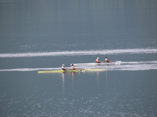 FOTO: Na Ramskom jezeru održana 3. veslačka regata