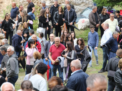 FOTO/VIDEO: Tisuće vjernika na Kedžari proslavilo Divin dan