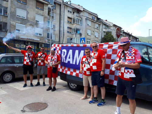 FOTO/VIDEO: Ramski navijači krenuli u Rusiju - Sretno!