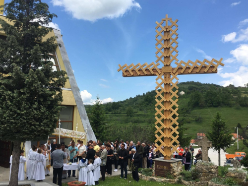 FOTO: Tijelovo na Uzdolu - 160 godina neprekinute tradicije