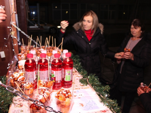 FOTO/VIDEO: Folklorna skupina 'Ramska tradicija' - Božićni običaji u Rami