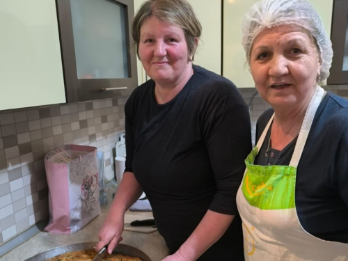 ''Sve su pite – pite, samo je burek pitac''