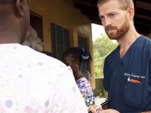 Panika u SAD-u: Pacijent zaražen Ebolom stigao u Ameriku