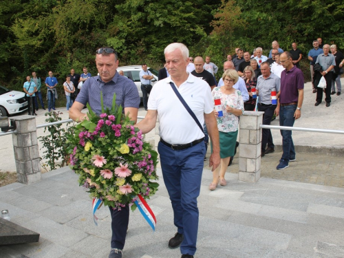 FOTO: Obilježena 28. obljetnica stradanja Hrvata na Hudutskom