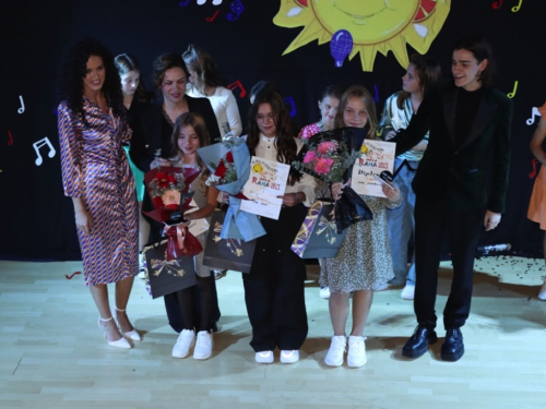 FOTO: Sara Juričević pobjednica dječjeg festivala ''Mala Rama 2023.''