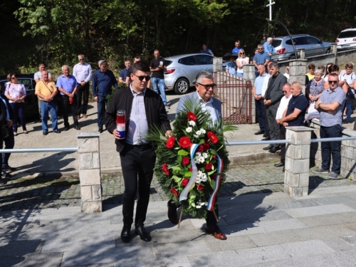 FOTO: Na Hudutskom obilježena 30. obljetnica stradanja Hrvata