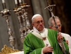 Papa Franjo imenovao tri žene u ured sinoda
