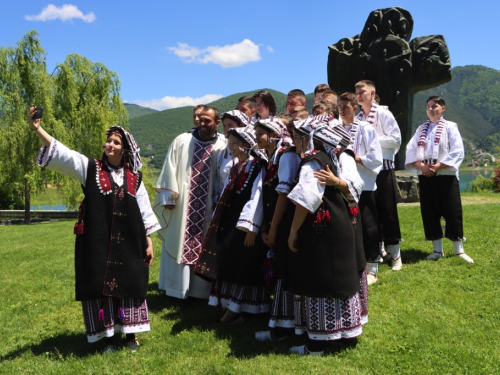 FOTO: Krizma u župi Rama-Šćit