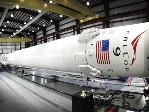 Raketa SpaceX-a izdržala brojna lansiranja u svemir, ali ne i snažne vjetrove i valove