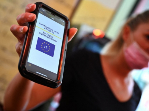 Rast zaraženih u Europi, zemlje ponovo uvode oštrije mjere