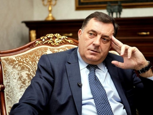 Dodik optužio Ivanića za potporu sankcijama protiv Rusije