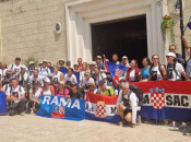 Na procesiji za Gospu u Sinju oko 50 tisuća vjernika, tijekom dana očekuje se 100.000