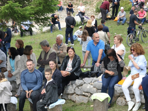 FOTO/VIDEO: Tisuće vjernika na Kedžari proslavilo ''Divin dan''