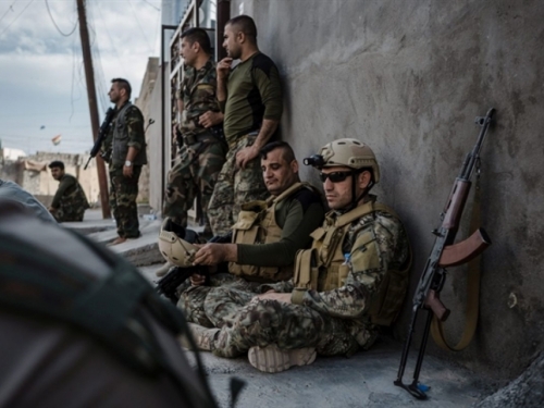 Džihadisti se prerušili u kurdske borce, pa napali američku vojnu bazu