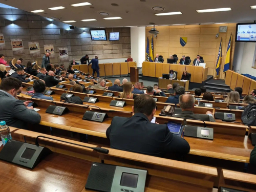 Burna sjednica: Zastupnički dom o Sudu BiH, javnim nabavkama i Krivičnom zakonu
