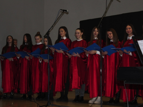 FOTO: Predstava ''Stadler'' u Prozoru