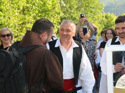 FOTO: Jedinstveni događaj na Pidrišu - stigle moći sv. Ante