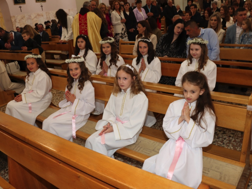 FOTO: Prva sveta Pričest u župi Rama-Šćit