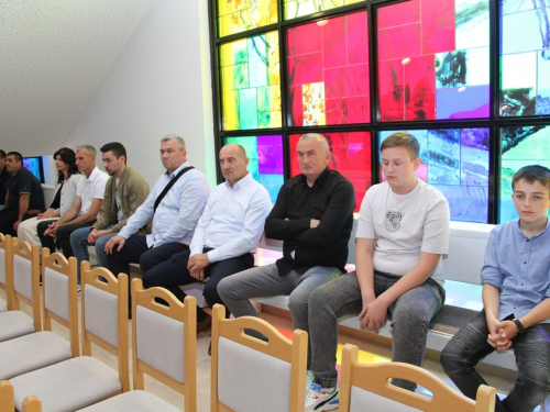FOTO: Prva pričest u župi Rumboci