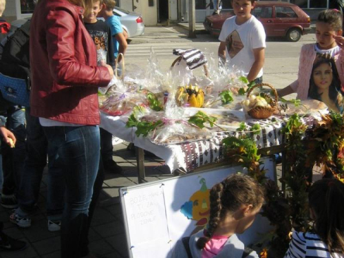 Dani kruha i zahvalnosti za plodove zemlje u OŠ Marka Marulića Prozor