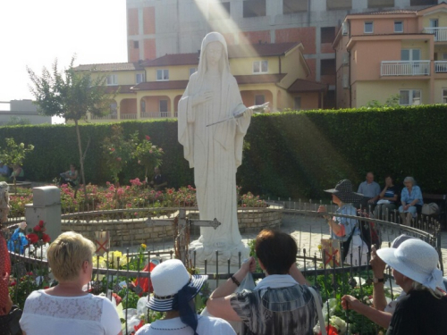 FOTO: Ramci hodočastili Gospi u Međugorje