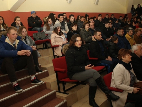 FOTO/VIDEO: Sinovi Hercegovine predstavili novi album u Prozoru