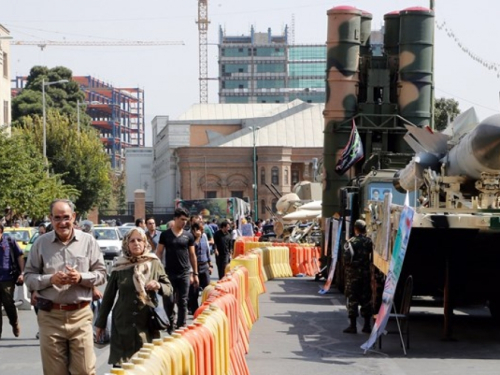 Trump prijeti da će elitnu iransku gardu proglasiti teroristima, Iran najavio nemilosrdan odgovor