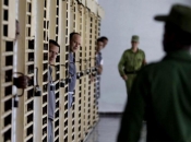 Kuba pomilovala rekordnih 2.604 zatvorenika