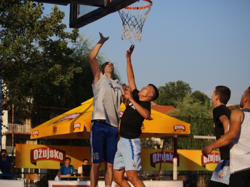 FOTO: Počeo 19. Streetball Rama 2021.