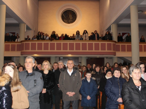 FOTO: Polnoćka u Prozoru