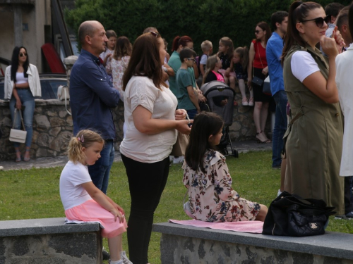 FOTO: Vanjska proslava sv. Ante u Gračacu