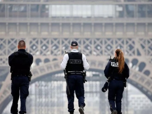 Panika u Francuskoj: Dojave o bombama, evakuirani brojni aerodromi