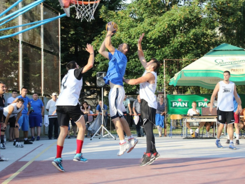 FOTO: ''General Vasilije Mitu'' iz Zagreba pobjednik 15. Streetball Rama