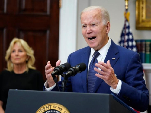 Biden poručio Putinu da ne koristi taktičko nuklearno oružje u Ukrajini