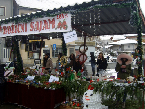 FOTO: Drugi ''Božićni sajam'' u Prozoru